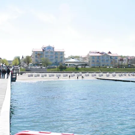Вилла Welcoming Near Sea In *